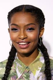 20 Celeb Makeup Looks That Will Get You Through EVERY Holiday Party