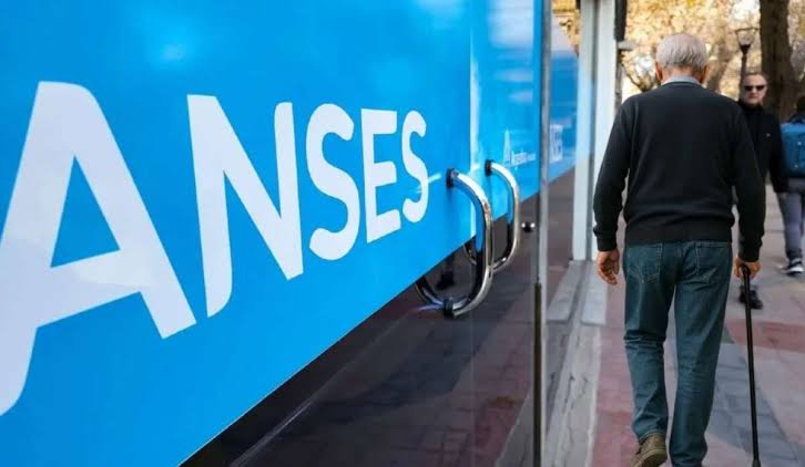 ANSES confirmó los montos de jubilaciones, pensiones y asignaciones para  septiembre