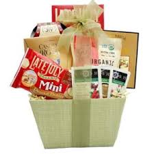 We compiled a list of heart healthy gift baskets, boxes, and crates with enough variety and excitement for everyone. 10 Healthy Gift Baskets Edible Blog