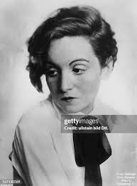 26 Dora 1925 Photos & High Res Pictures