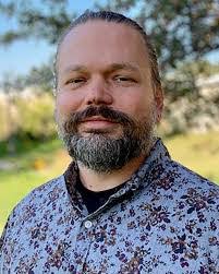 Tom Semple's Instagram, Twitter & Facebook