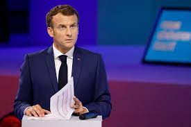 En n'ordonnant pas de reconfinement, emmanuel macron fait un pari risqué. Wzixfvs Rwe 1m