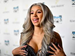 She then used her smarts and wits to become a social media star before finding her vocation in rapping. Cardi B Teeth Net Worth Wiki Ethnicity Sister Boyfriend Parents Height Networth Height Salary