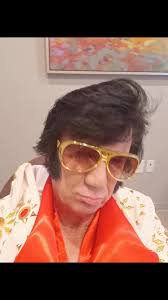 Hope to see you At the Fabulous Friday show ❤️!