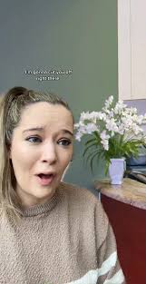 #foryoupage #medicalreceptionist #checkingin #doctorsoffice #frontdesklife  #frontdesk #karen #karensoftiktok #healthcareworker #medicalhumor  #silentappointment #nurse