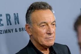 From there, the show taps summertime vibes. Bruce Springsteen Dedicates I Ll See You In My Dreams To Michael Gudinski Billboard