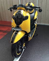 Modif honda scoopy paling simple tapi cukup keren perpaduan simple dan touring yg sangat cocok. Modifikasi All New Scoopy 2017 Cafe Racer Ini Keren Banget Blogotive