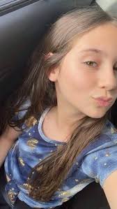 Lara Page (lar4stans)