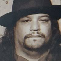 Efrain Roman's Instagram, Twitter & Facebook