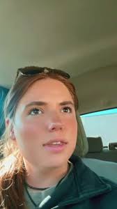 Fionna 🌼 (@fionnaketchfio)