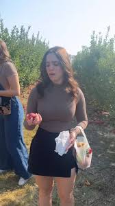 pwincess weally wikes the apple owchawd #fyp #appleorchard #fall #halloween  @allisannn