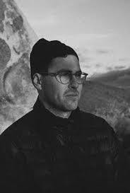 Lisa Mcquiston's Instagram, Twitter & Facebook