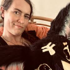 Hey guys this is going to be a random and weird one 😂 This year for  download I decided I shall be dressing up as a Duck “The Download Duck” 🐥  And