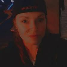 Aimee Boyer (eternallybr0ken)