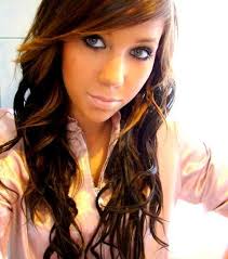 Amanda Kinley (@vougey)