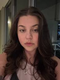 Hiii, 21 year old quiet guy looking for a room. Introverted but super  chill. Fine living with both girls and guys. Gotta be okay with lgbt folk.  Looking for somewhere in gb