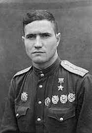 Андрей егорович боровых родился 30 октября 1921 года в курске в рабочей семье. Borovyh Andrej Egorovich Vikipedi