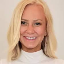 Tracie Crowder's Instagram, Twitter & Facebook