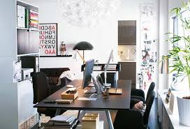 Desain mushola di rumah (sumber: Mudahnya Mendesain Rumah Sekaligus Kantor Pribadi Accsoleh