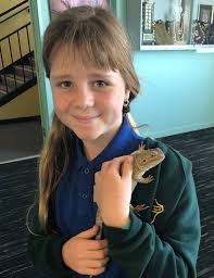 The Entrance Public School hosted students from Somerton Primary School, a  school from a town with 8 streets located between Gunnedah and Tamworth.  The Entrance student Kaitlyn Crouch, saw the effects of