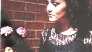 "Circle With No Sides" by Chrissie Loftus