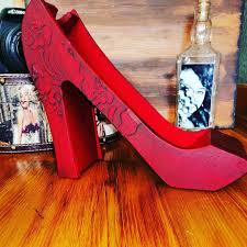 satilmak uzere tasarlanmis saraplik tam dokulari resimde yansitmak imkansiz yakindan cok naturel ama resimde onu gostermek zor maalesef heels sling backs shoes