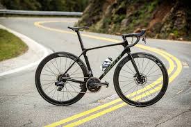 Want To Win Yourself A 2020 Giantbicycles Tcr Advanced Pro 0 Disc Join Our Ridelikeking Events On Gozwift Part Giant Bikes Giant Bicycles Cycling Touring