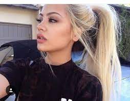 Girl gorgeous goals grunge cute cutie fashion stylish tumblr style glasses curlyhair natural curls hairstyle instagram model makeup motivation inspo hair inspiration inspiration beutiful icons girls icons. Tumblr Messy Hair And Tumblr Girls Image 4304520 On Favim Com