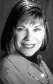 Karen Antle's Instagram, Twitter & Facebook