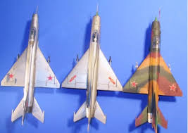 Aircraft located at moscow state forest university, mytishi, russia. Mig 21 Versionen Und Bausatze In 1 72 Verschiedene Hersteller 1 72 Von Arne Goethe