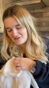 Mum surprises us with emotional present 👶