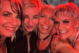 Janine Cook (@j9theangel) • Instagram photos and videos