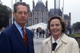 In prezent, regele si regina locuiesc la aubonne. Ana De Bourbon Parma Povestea Unei Regine Alistmagazine