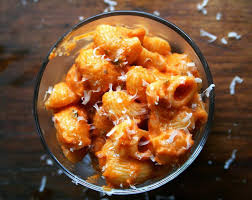 Pasta salad with the dressing on it can be stored for later with no problems. Ina Garten S Pasta Alla Vecchia Bettola Vodka Sauce