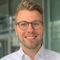 Thomas Schillinger's Instagram, Twitter & Facebook