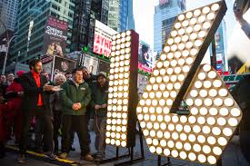 How can i watch the ball drop without cable? New Year S Ball Drop 2016 Live Stream When And Where To Watch Times Square Event