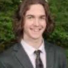 Allison Mcnamee's Instagram, Twitter & Facebook