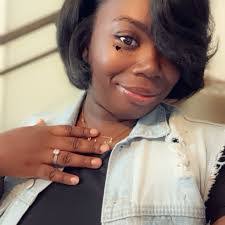 Rachel Durst's Instagram, Twitter & Facebook