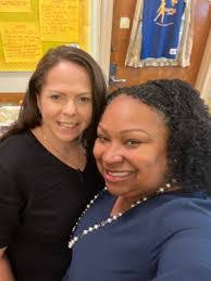 Danielle Bergmann's Instagram, Twitter & Facebook