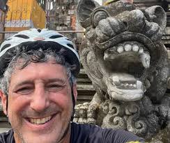 Welcome To Our New Ride Director Glen Goldstein has been a professional  bike ride director for over 25 years, creating and running rides such as  The Ride to Montauk, The North Fork