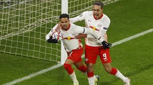 Catch the latest manchester united and rb leipzig news and find up to date football standings, results, top scorers and previous winners. Rb Leipzig 3 2 Manchester United Result Summary And Goals As Com