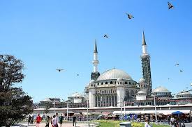 Taksim camii mimarı şefik birkiye kaç yaşında? Taksim Camii Nin Minareleri Tamamen Bitti Haber3