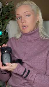 The Art of Gifting : a signature Ballerina. N’3 long -lasting our scent,  waving captivating caramelized vanilla., Dark, sweet and oriental