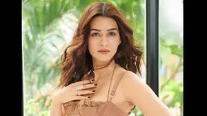 Get you a mimi and you'll be addicted! Kriti Sanon On Transformation For Mimi It Made More Sense To Not Take Up Any Other Project During The Shoot