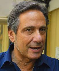 Fuori luogo, il programma di mario tozzi, in onda martedì 11 agosto alle 23.25 su rai 1, basa il nuovo appuntamento su genova, che secoli fa era una città greta mauro a cinetivù: Mario Tozzi Biografia