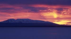 Which is why i wish people didn't fake things to begin with. This Is Not A Photo Of Alaska S Sleeping Lady Mountain Misbar