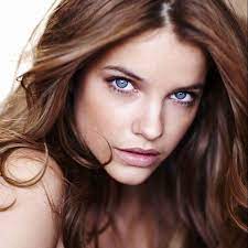 Image Result For Hair Colour Ideas For Pale Skin And Blue Eyes Pale Skin Hair Color Brown Hair Pale Skin Hair Colors For Blue Eyes