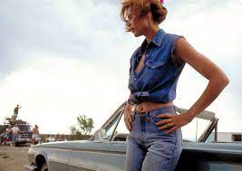 Neither one of their lives seems exciting at the moment. Bild Von Thelma Louise Bild 5 Auf 20 Filmstarts De