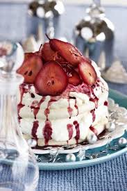 The most perfect, easy pavlova recipe made with swiss meringue. 48 Pavlova Ideas Pavlova Desserts Food