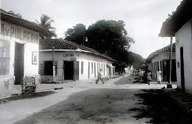 Liberia, Guanacaste, década de 1940. #fotosantiguas #historiacostarricense #arquitectura🇨🇷 #cultura #costaricacool #fotografía #historyofcostarica #oldphoto #heredia #recuerdos #visitcostarica #thisiscostarica #costarica #sabiasque #fotosantiguascr ...
